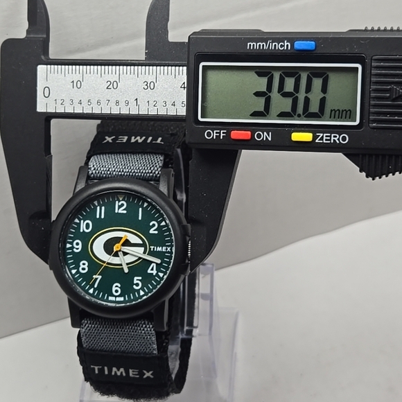 Timex Green Bay Packers Watch Mens NFL 39mm Nylon Band Football New Battery - Picture 4 of 9